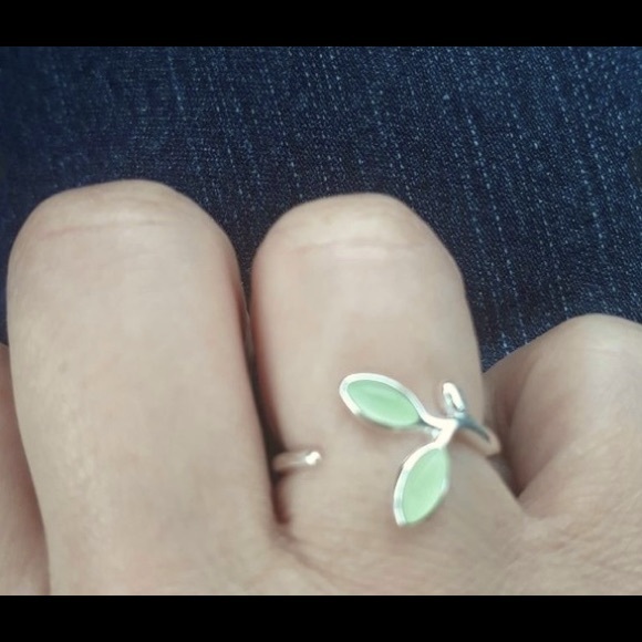 Open sterling ring - Picture 2 of 9